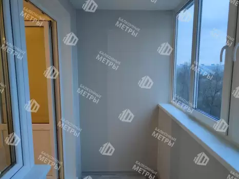 Отделка балкона с утеплением в многоквартирном доме