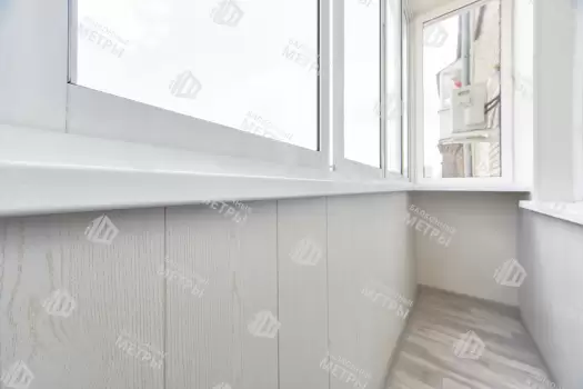 Отделка балкона панелями ПВХ с остеклением Provedal
