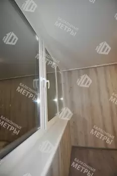 Отделка балкона под ключ с теплым остеклением ПВХ Brusbox